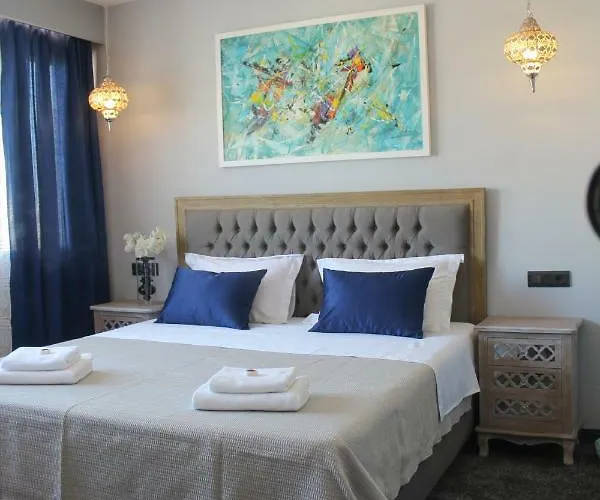 Luxury With View Split